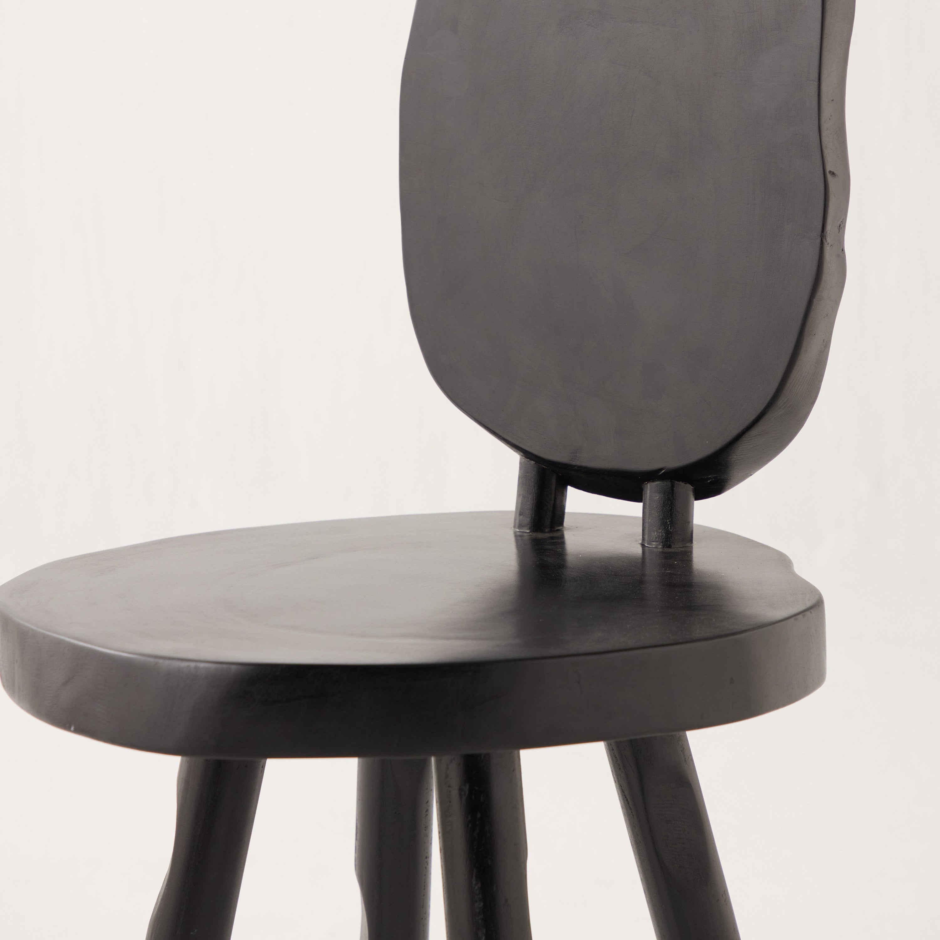 Uneven Chair by OBJECTRY