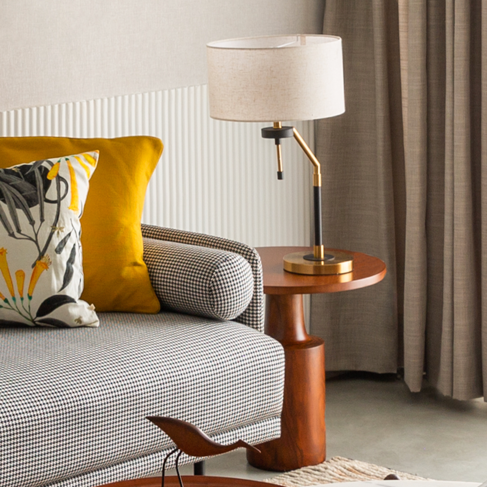  Neck Side Table by OBJECTRY