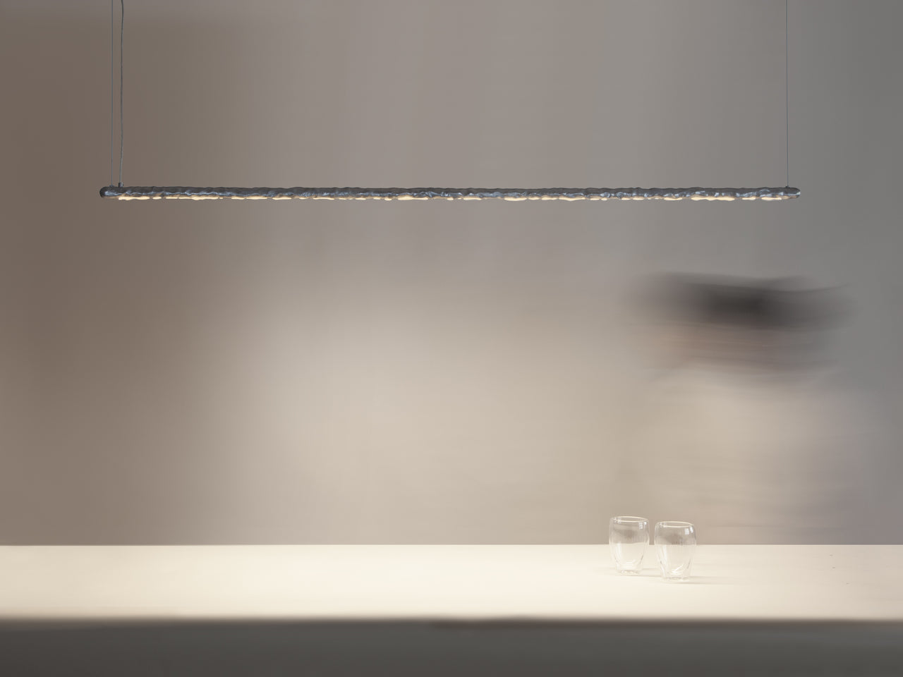 Aria Linear Light by Stem