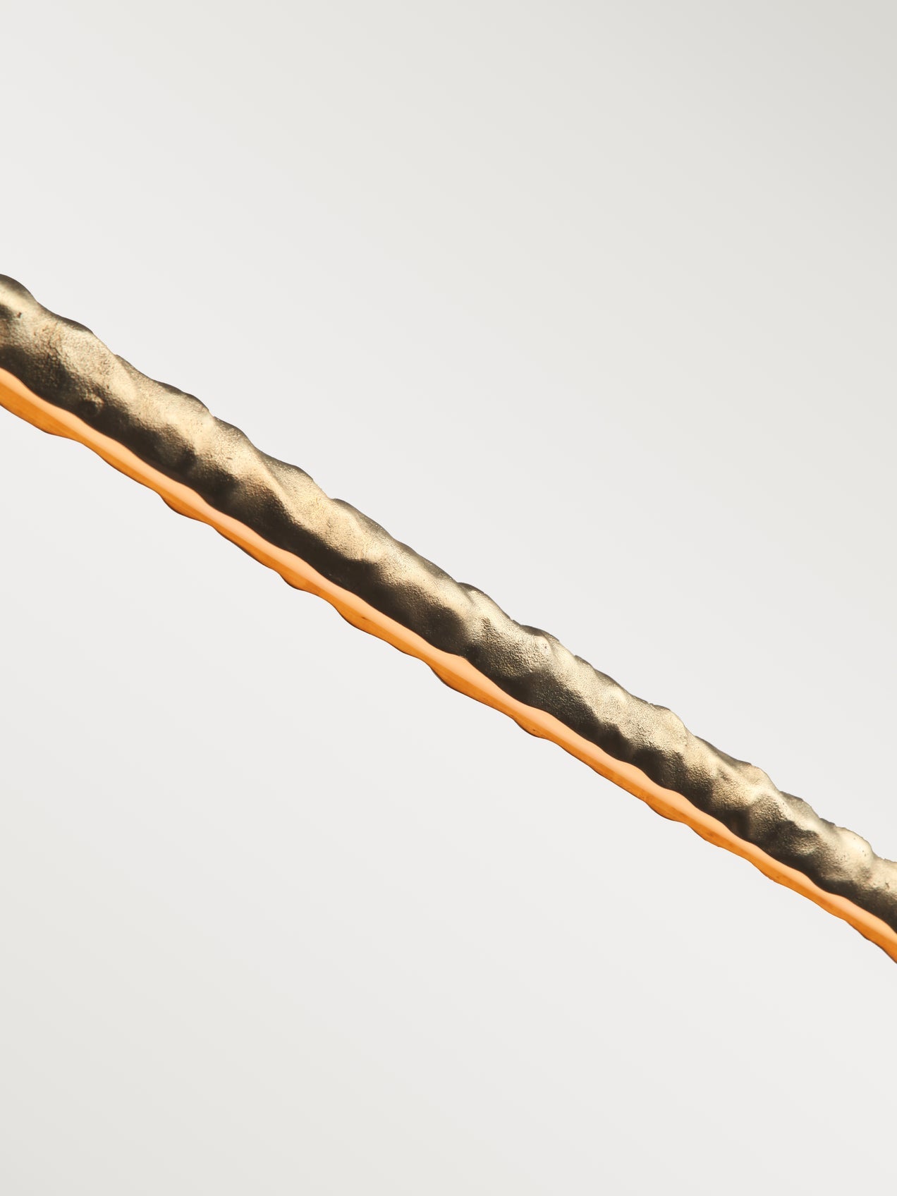 Aria Linear Light by Stem