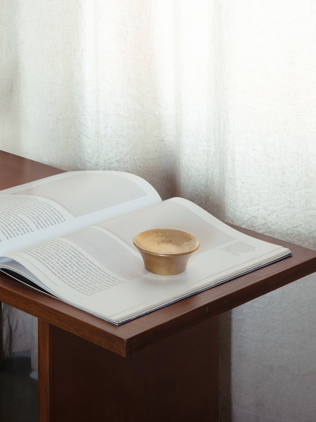 Luna Paper Weight by Stem